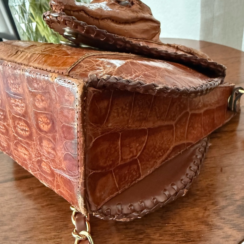 Vintage Cuban Genuine Alligator Purse (1950s) - Picture 12 of 12